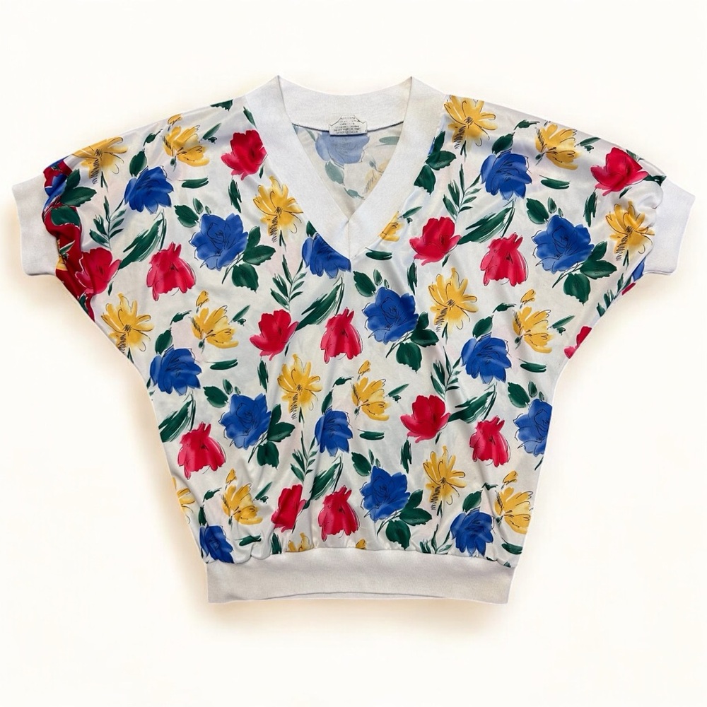 Vintage floral pullover
